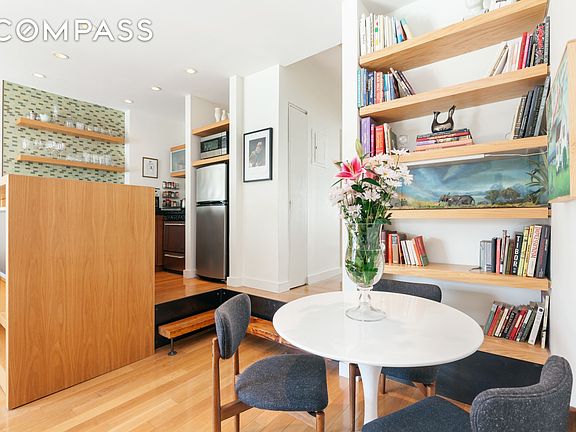 3rd image of 86 Meserole Ave #3A