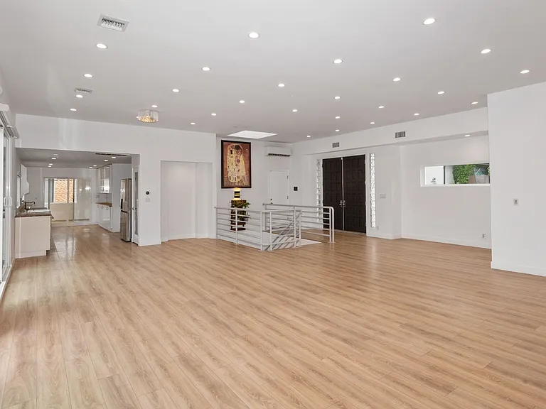 5035 Escobedo Dr #1 — Photo 6