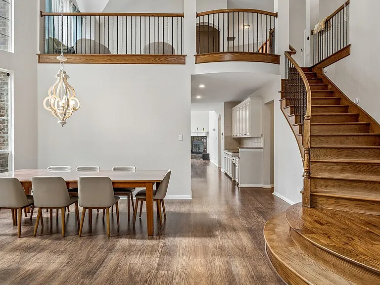 Sweeping staircase.