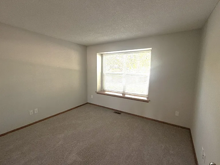 15720 E Exposition Dr — Photo 11