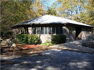 1st image of 4204 Benton Dr
