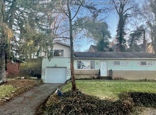 1514 Smith Rd, Charleston, WV 25314