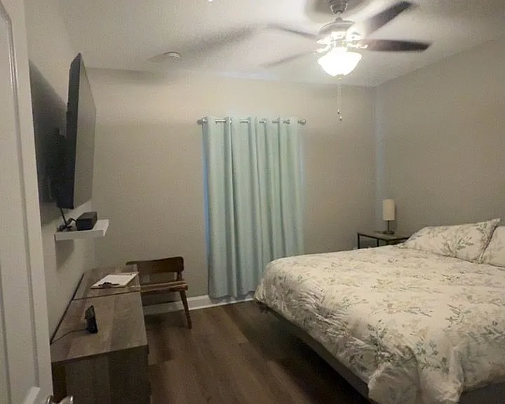 107 Portmere Dr — Photo 3