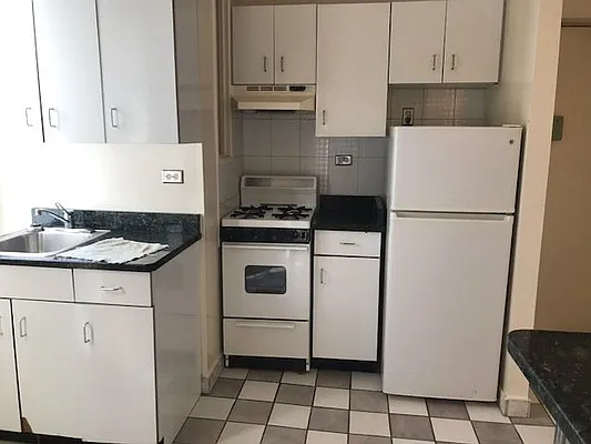 Rented by RV Realty | media 10