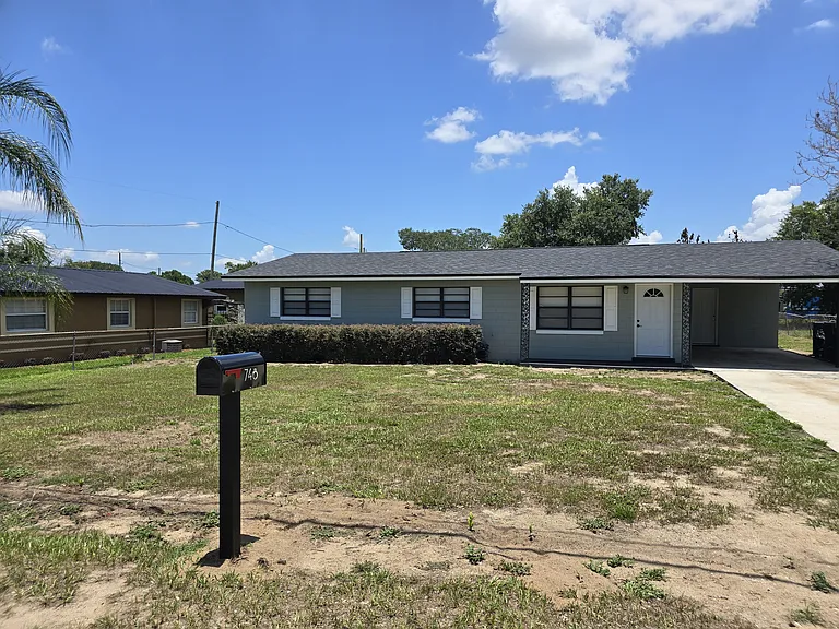 748 Detour Rd — Photo 2