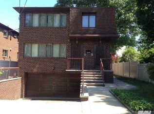 2215 Lee St #2, Whitestone, NY 11357