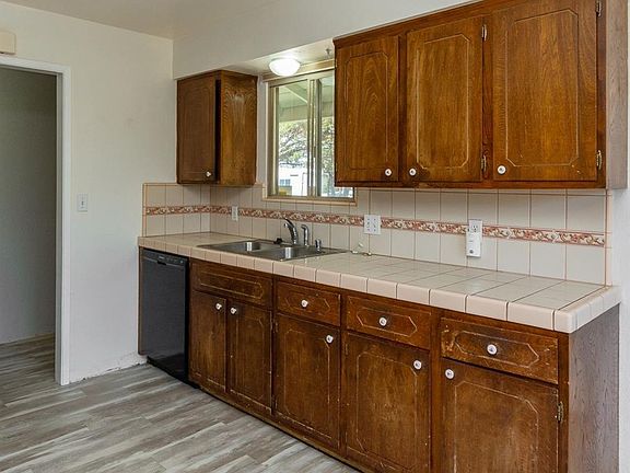 2nd image of 11165 Bonney View Ln