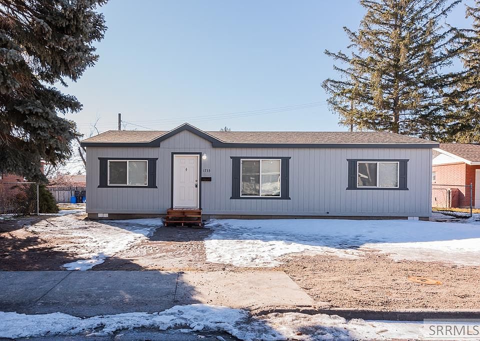 1733 Raymond Dr, Idaho Falls, ID 83402 | MLS #2163101 | Zillow