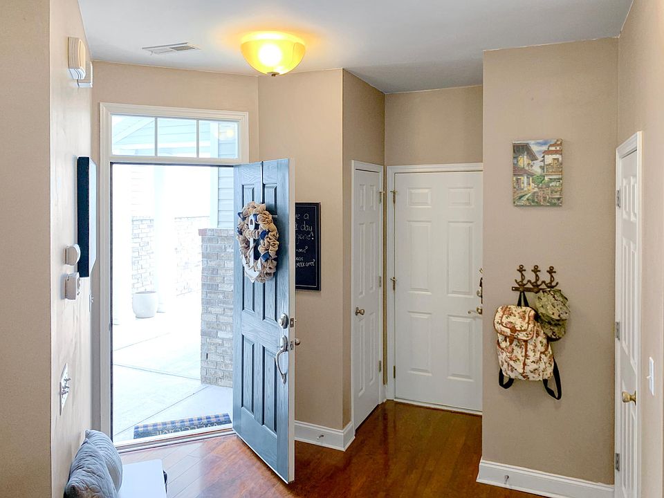 1st image of 5150 Trump St Unit 1902