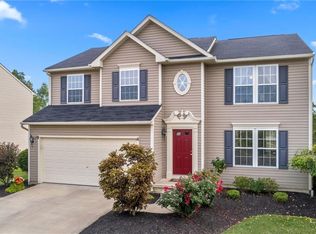 570 Beechwood Ln, Painesville, OH 44077