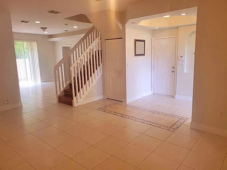 6639 Hidden Cove Dr #47 — Photo 4