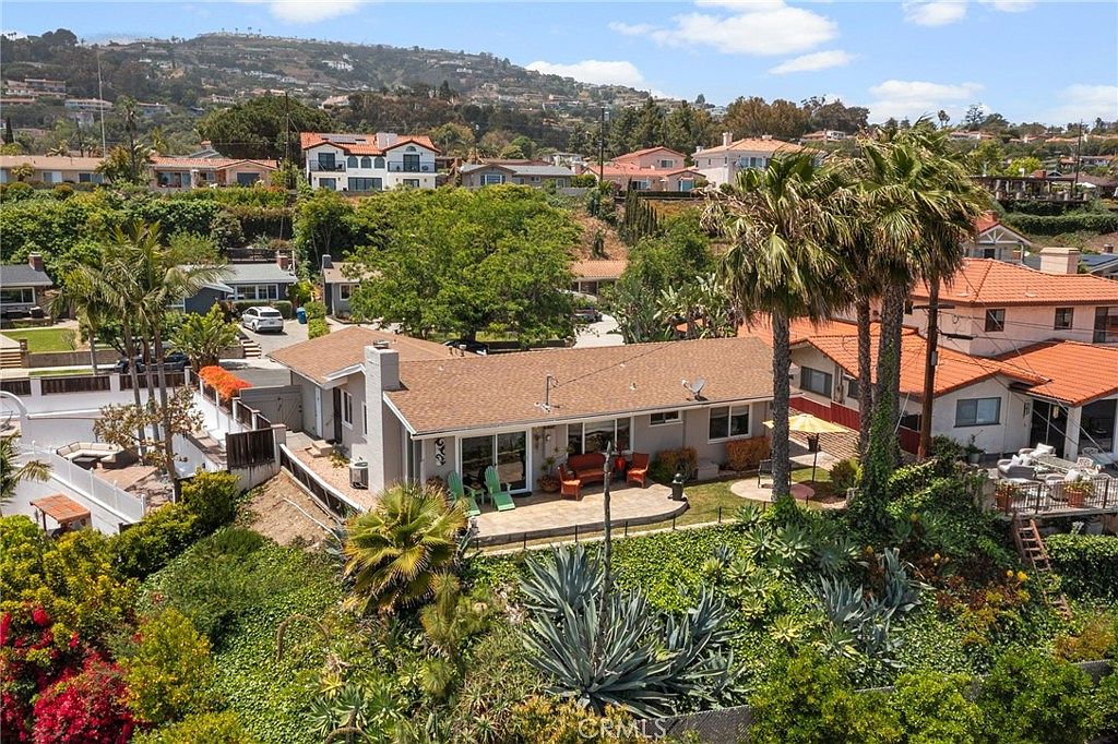 216 N Goodhope Ave, San Pedro, CA 90732 | Zillow