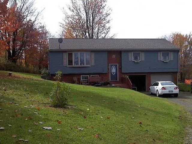 751 Prosser Hill Rd photo 1
