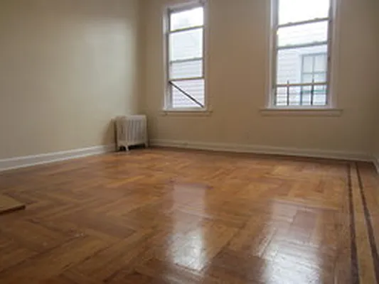Rented by Link NY Realty | media 11