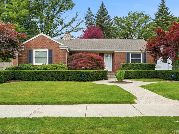6354 Shenandoah Ave, Allen Park, MI 48101