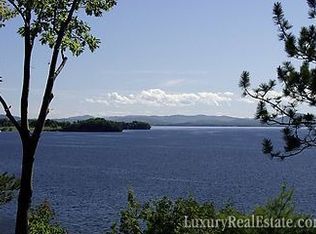 355 Morgan Dr, Shelburne, VT 05482