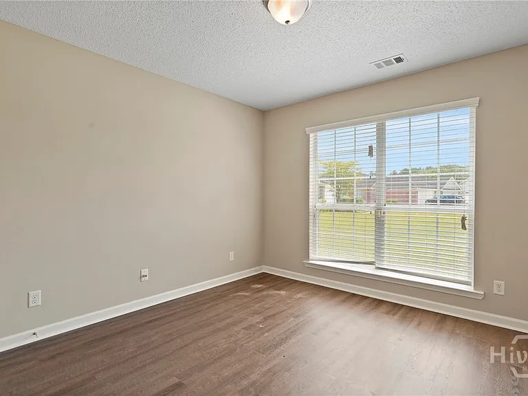 113 Katama Way — Photo 10