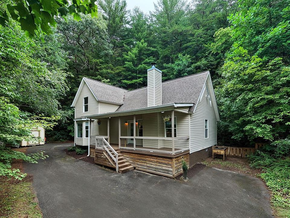 1st image of 4107 Twiggs Dr