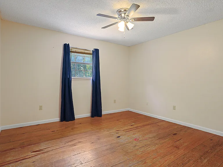 12822 Hodges Ln #105 — Photo 11
