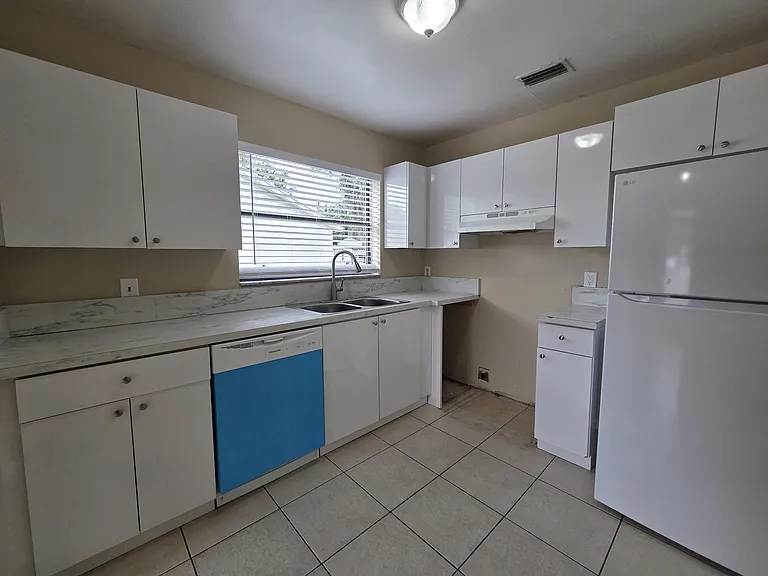 3774 Mil Race Ct — Photo 6