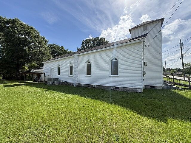 2nd image of 802 E Highland Ave