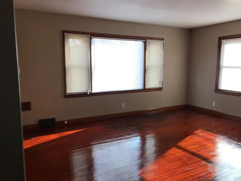 2nd image of 5801 W National Ave