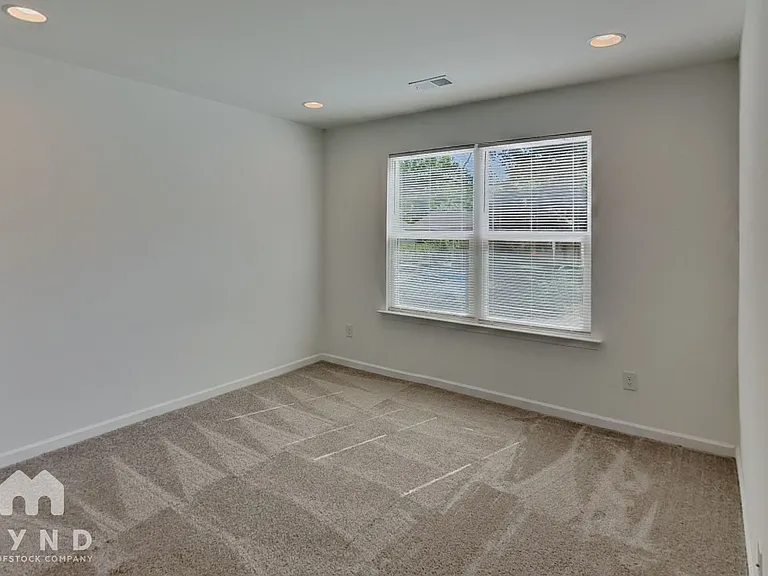 3022 Reid Ave — Photo 11
