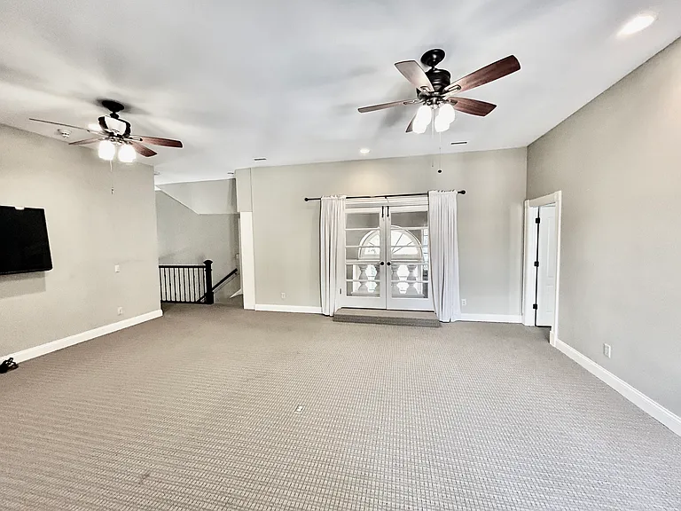 recreation/media room