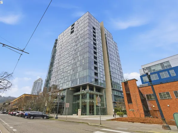 1221 SW 10th Ave #908, Portland, OR 97201