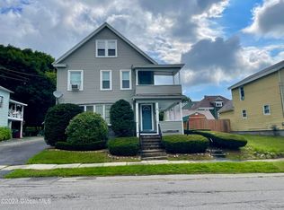 34 Maple Ave, Gloversville, NY 12078