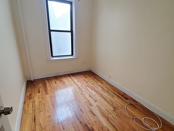 5th image of 36-11 28th Ave #13
