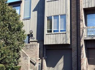 295 Elm Ct, Pittsburgh, PA