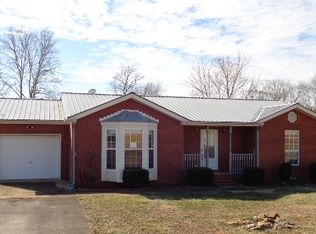 7011 Magnolia Ln, Nunnelly, TN 37137