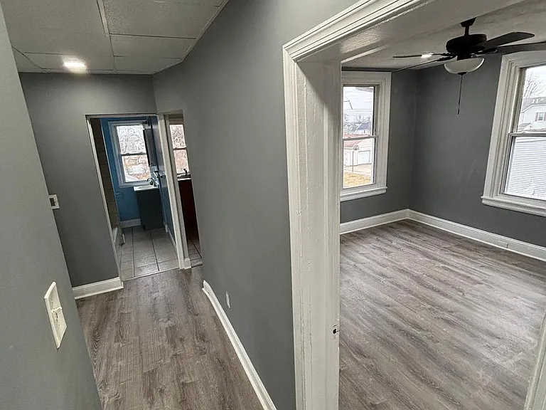 921 Woodland Ave #2 — Photo 5