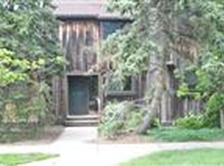 2015 Pauline Ct, Ann Arbor, MI 48103