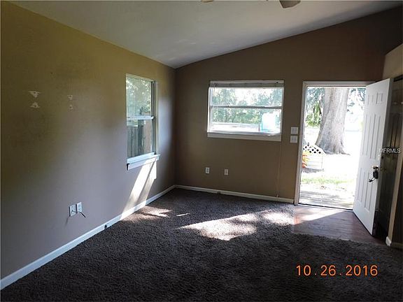 3rd image of 4208 Estevez Ln