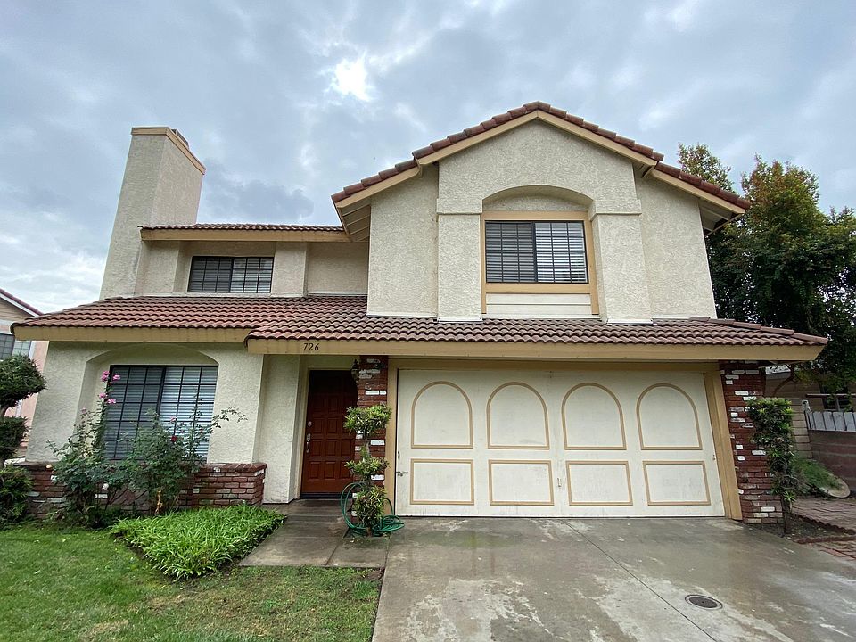 1st image of 726 Bonita St