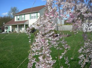 23 Stonewall Dr, Edison, NJ 08820