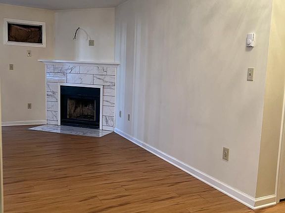 2nd image of 147 Hamden Ave APT A