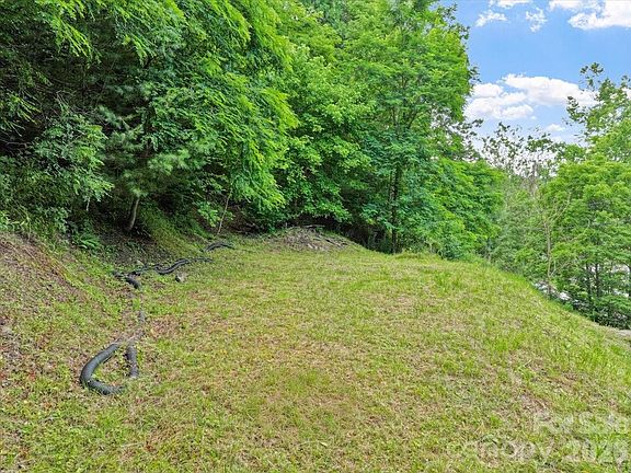 5th image of 2079 Roses Branch Rd