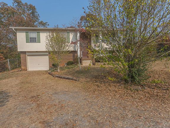 95 Hiawatha Circle-2
