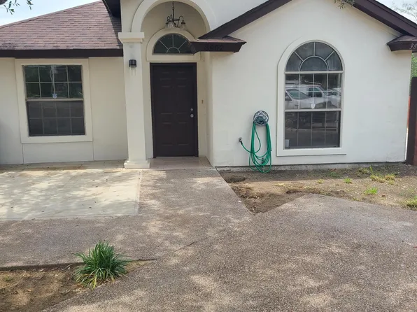 3802 N Lost Creek Loop, Laredo, TX 78046