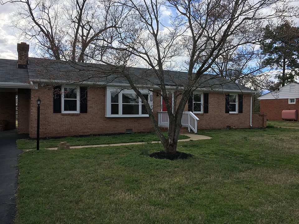1st image of 7951 Kenmore Dr