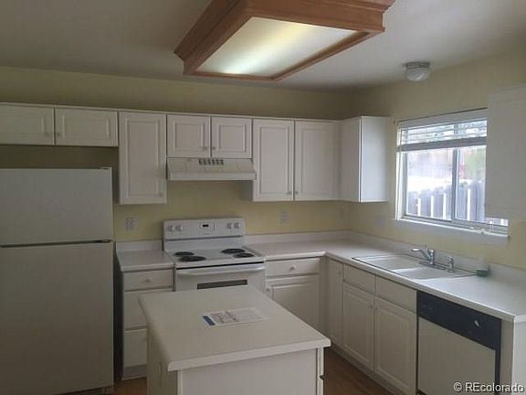 4th image of 5481 S Ireland Way
