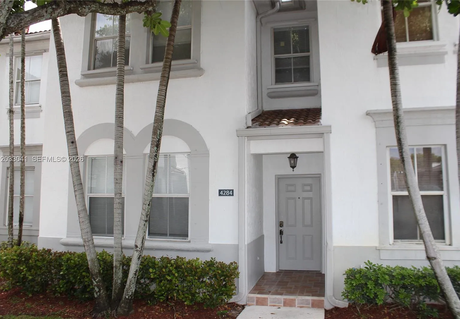 Villas At Nautica Two Con — Photo 1