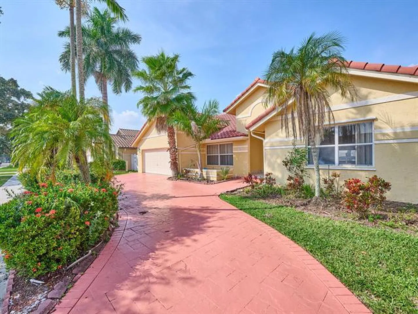 786 NW 164th Ave # 786, Pembroke Pines, FL 33028 — Photo 2