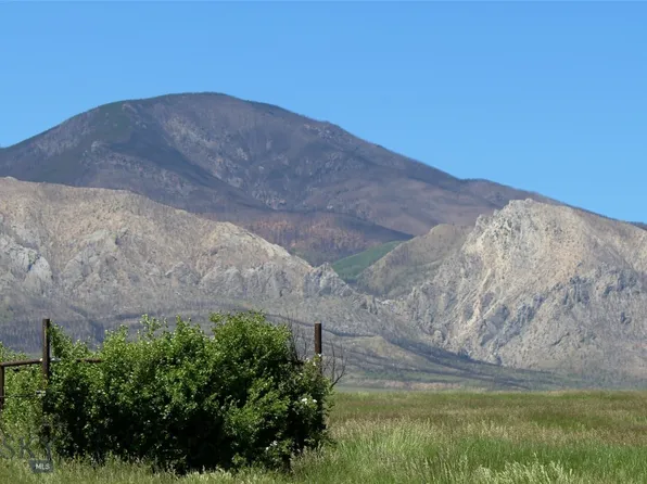 W Stagecoach Spur #935-3, Belfry, MT 59008