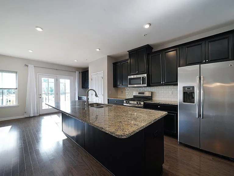 227 Quarry Point Rd — Photo 33