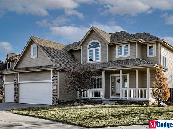 2nd image of 17109 Palisades Dr