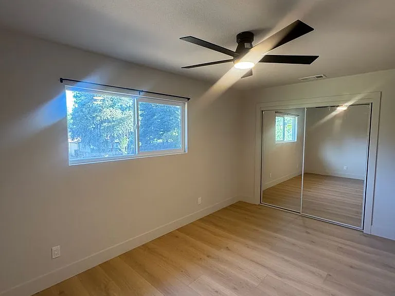 4829 Chico St — Photo 13